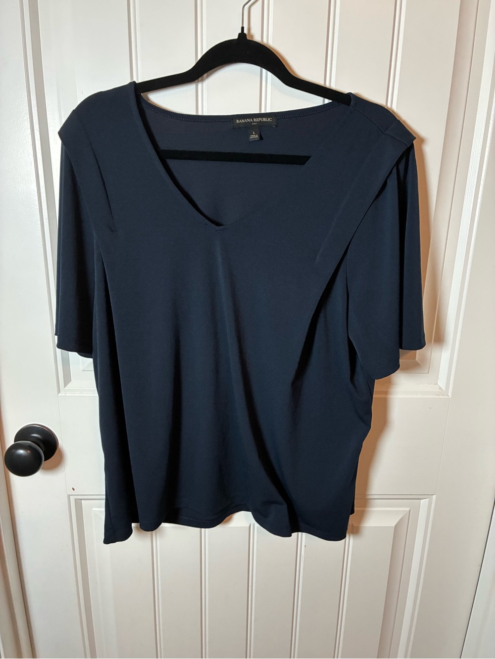 Banana Republic Women's Dark Navy V-Neck Short Sleeve Top